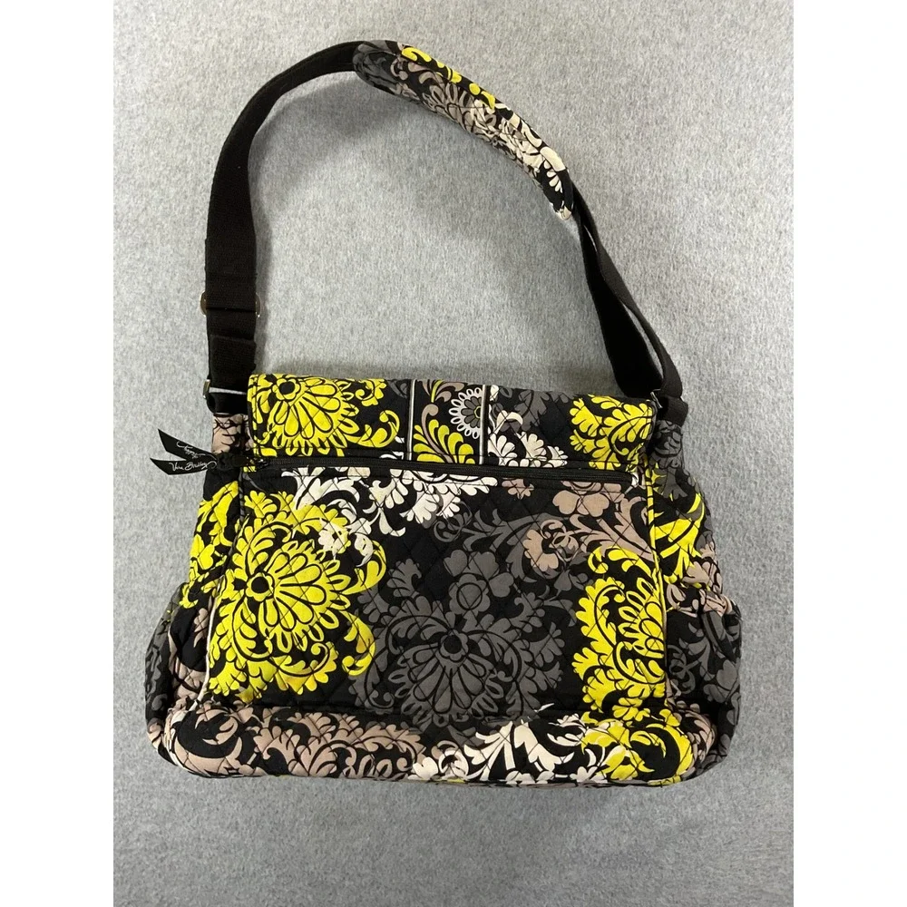 Vera Bradley Provencal Messenger Diaper Bag Floral Quilted Crossbody